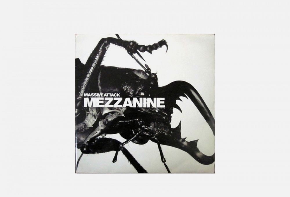 Massive attack тексты. Massive Attack альбомы. Massive Attack Mezzanine обложка. Massive Attack - 1998 - Mezzanine. Massive Attack Vinyl.