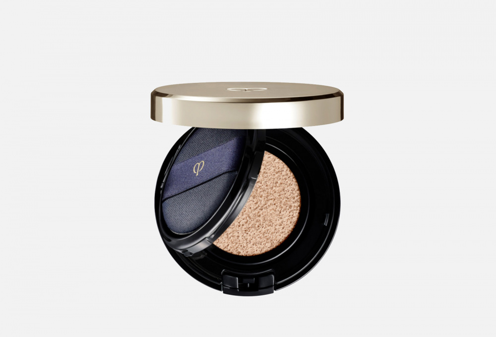 фото Тональный кушон с эффектом сияния cle de peau beaute