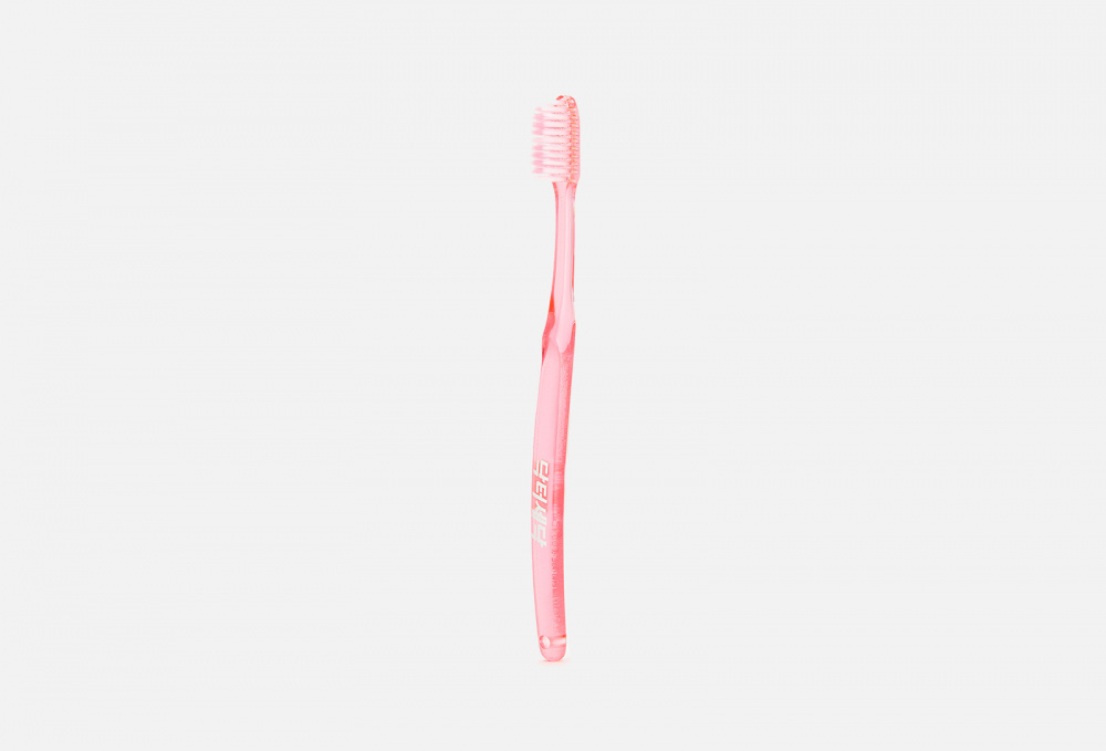 Зубная щетка для чувствительных десен (средняя жесткость) в ассортименте CJ LION