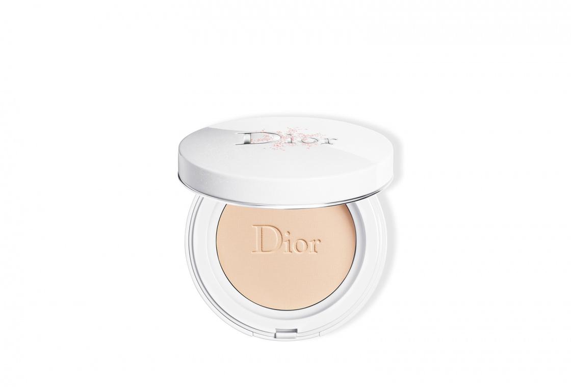 Компактное тональное средство, придающее коже сияние SPF 10 PA++ Dior Diorsnow Perfect Light Compact