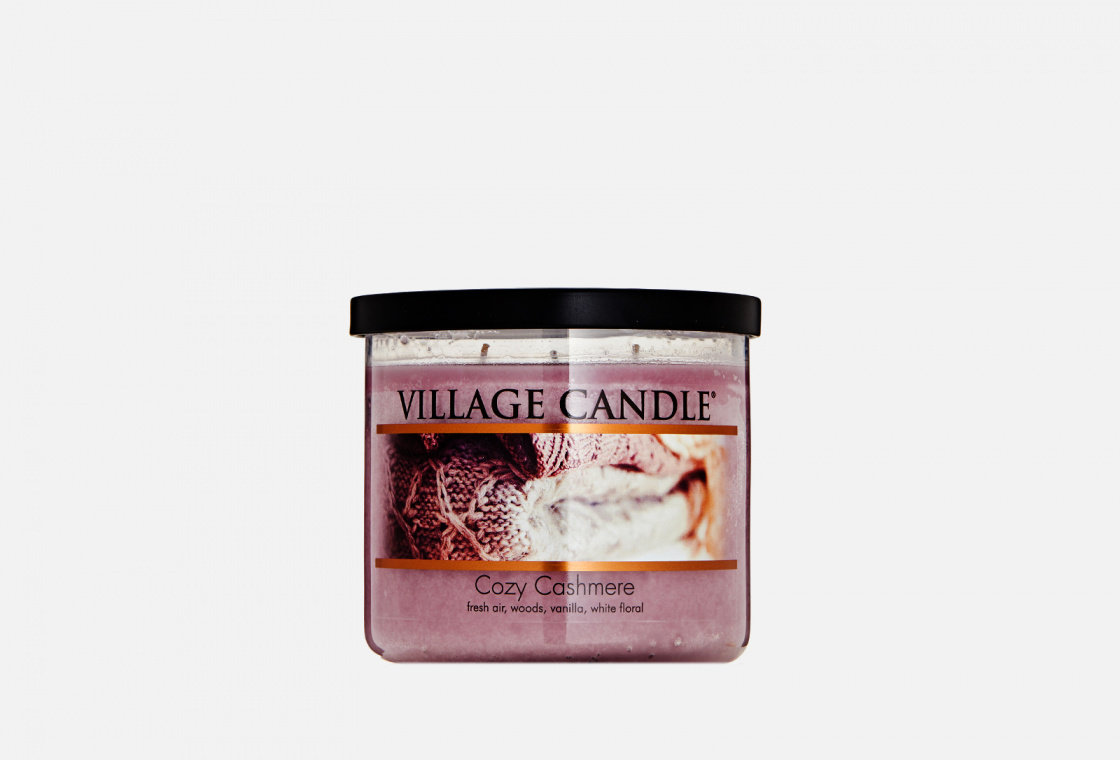 Ароматическая свеча, средняя Village Candle Cozy Cashmere
