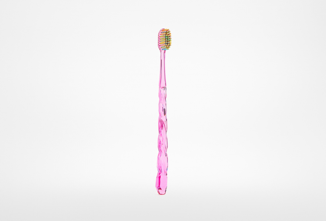 Зубная щетка MONTCAROTTE Gauguin Brush pink toothbrush